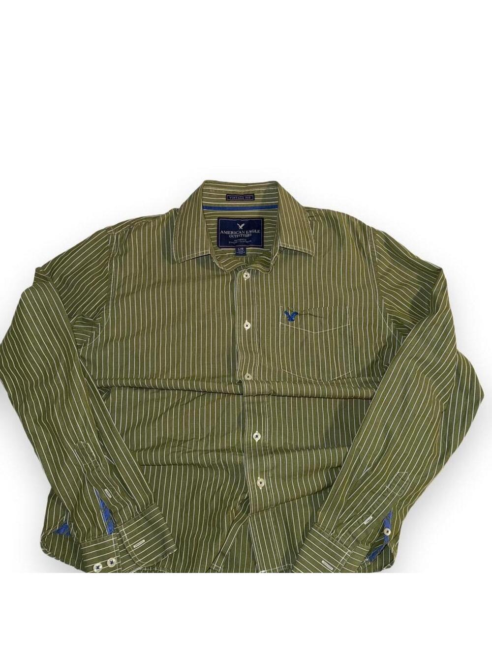 Y2K vintage men’s American Eagle button down shirt